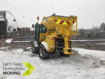 Gritter-in-snow